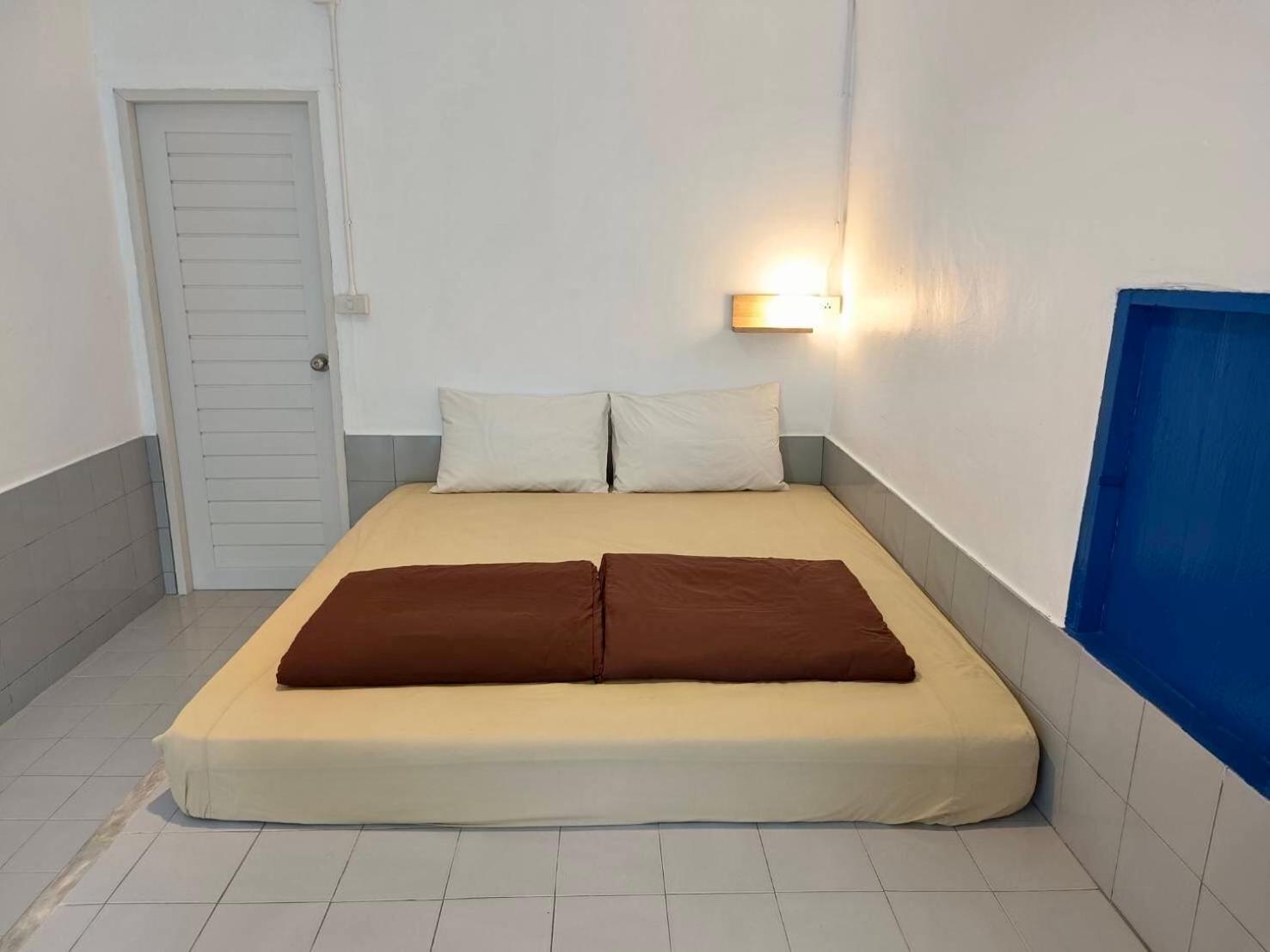 Canary Guesthouse Пай Стая снимка