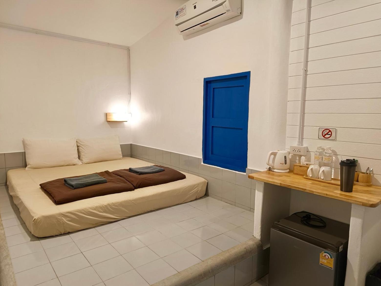 Canary Guesthouse Пай Стая снимка