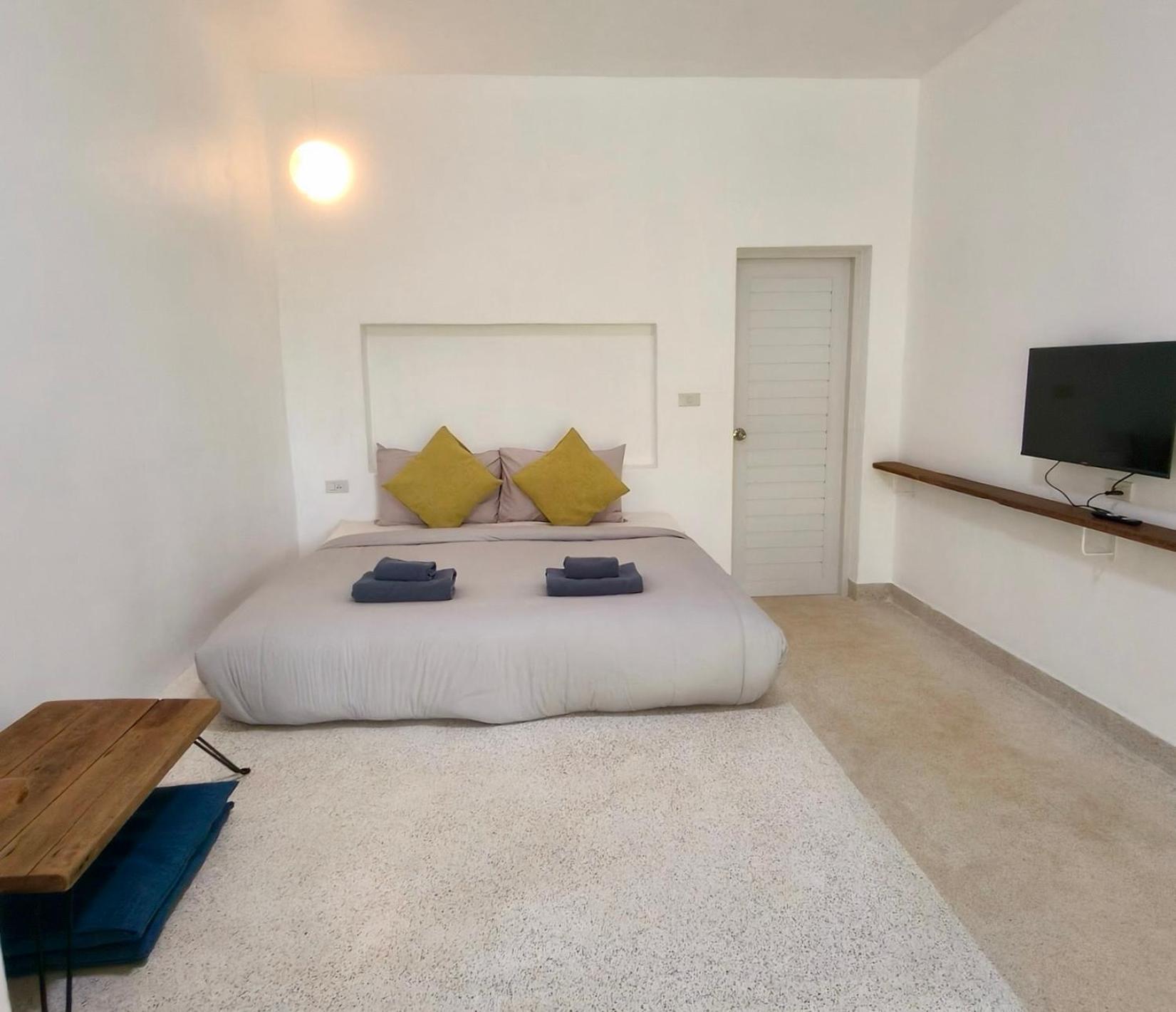 Canary Guesthouse Пай Стая снимка