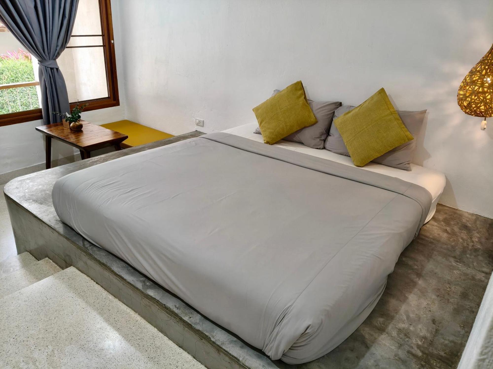 Canary Guesthouse Пай Стая снимка