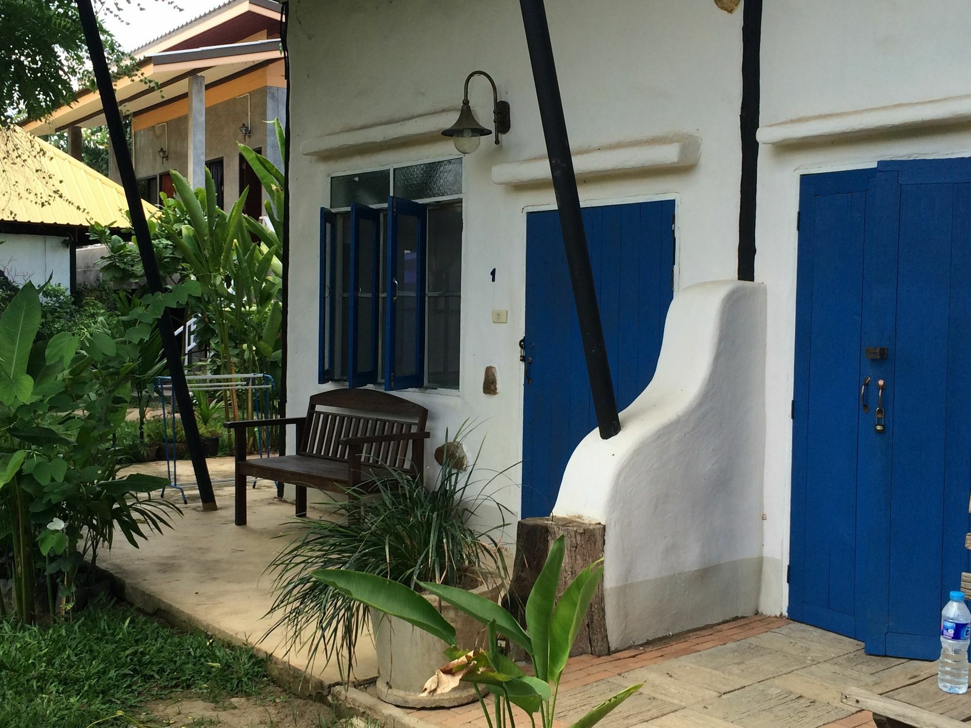 Canary Guesthouse Пай Екстериор снимка